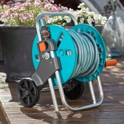 Schlauchwagen AquaRoll S, Gardena, Schlauchlängen Bis 15 M 14 Schlauchwagen AquaRoll S, Gardena, Schlauchlängen Bis 15 M -Pflanzen Paradies Verkauf 0930200441 Schlauchwagen Aqua Roll S Set kpl mit 20m Schlauch und Systemteilen 4 61597
